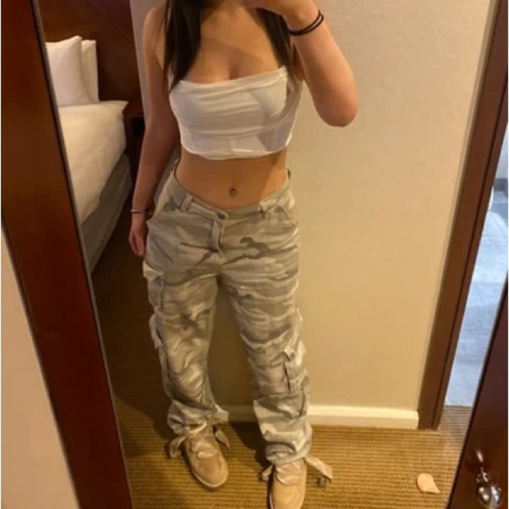 Women’s Camo Cargo Pants - Neutral Tones